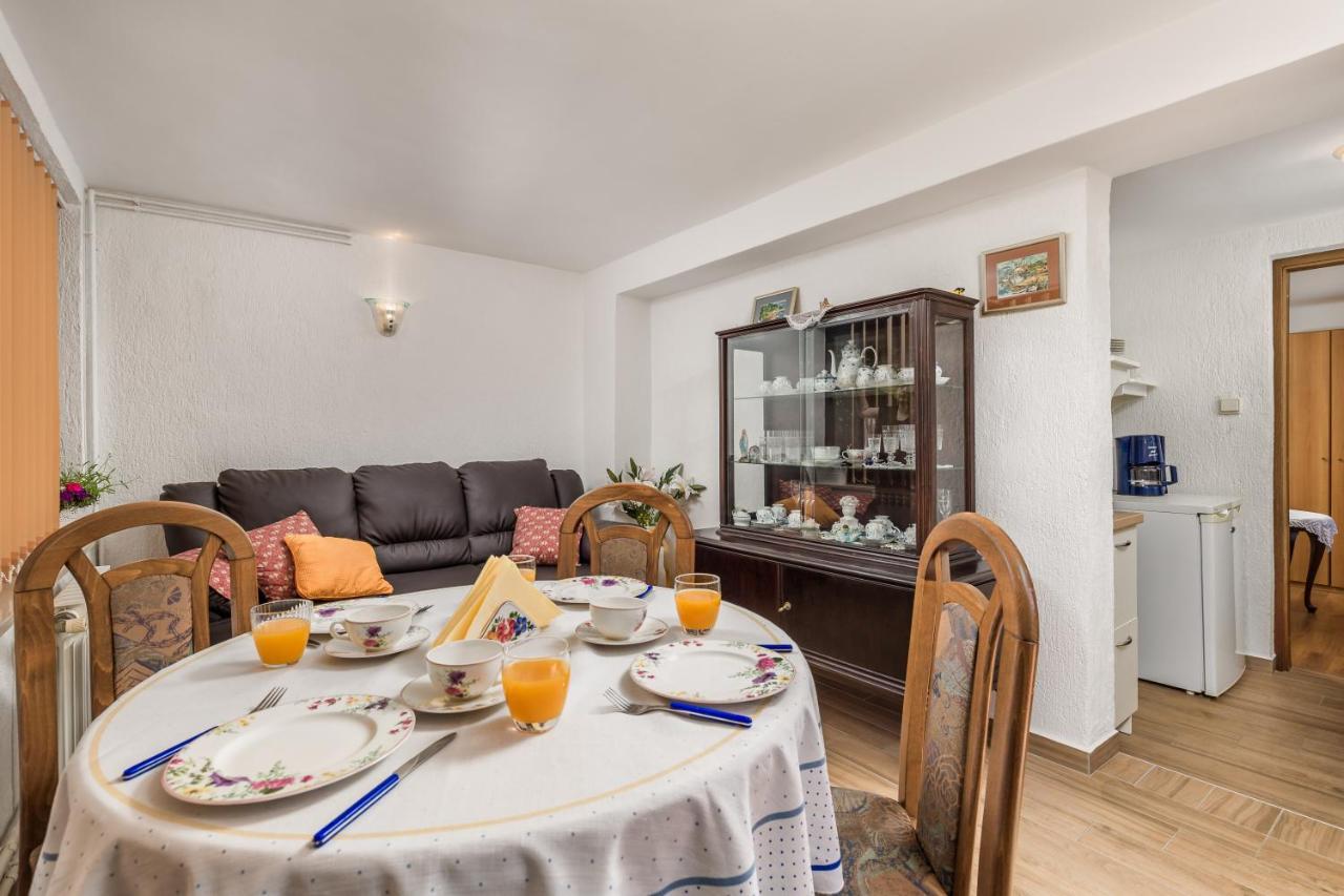 Apartments&Rooms Ribarić Lovran Zewnętrze zdjęcie