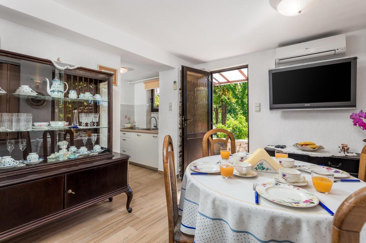 Apartments&Rooms Ribarić Lovran Zewnętrze zdjęcie