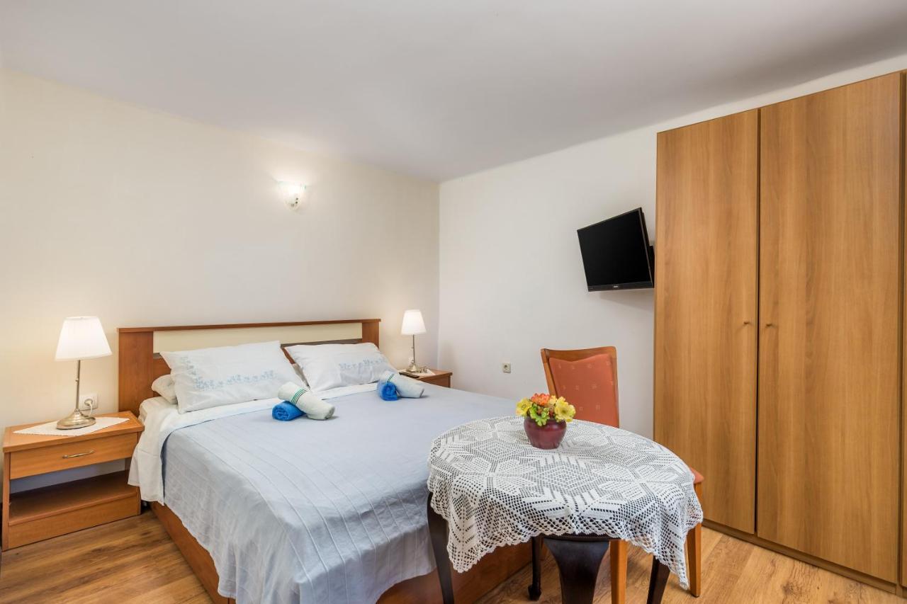 Apartments&Rooms Ribarić Lovran Zewnętrze zdjęcie