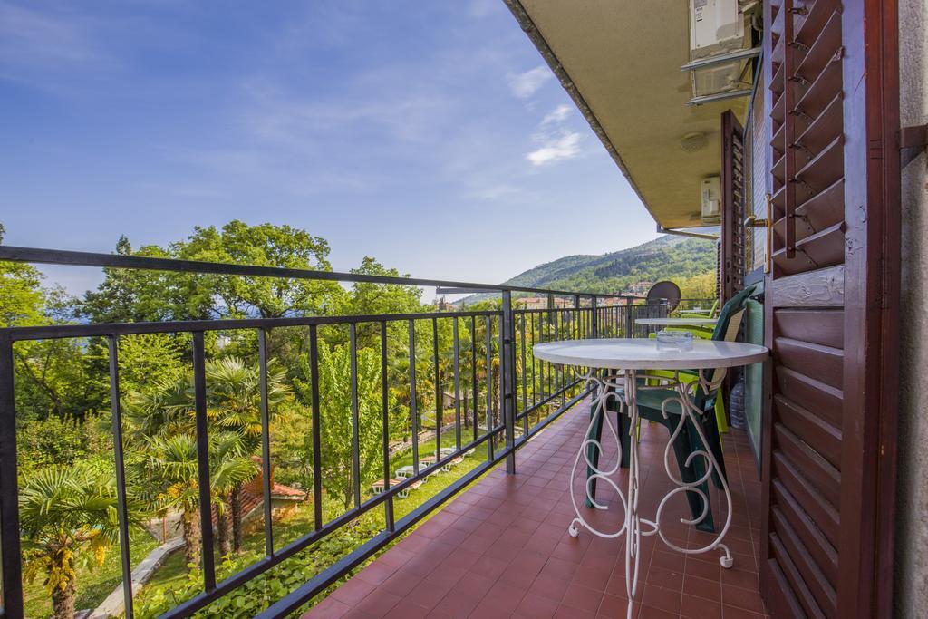 Apartments&Rooms Ribarić Lovran Zewnętrze zdjęcie